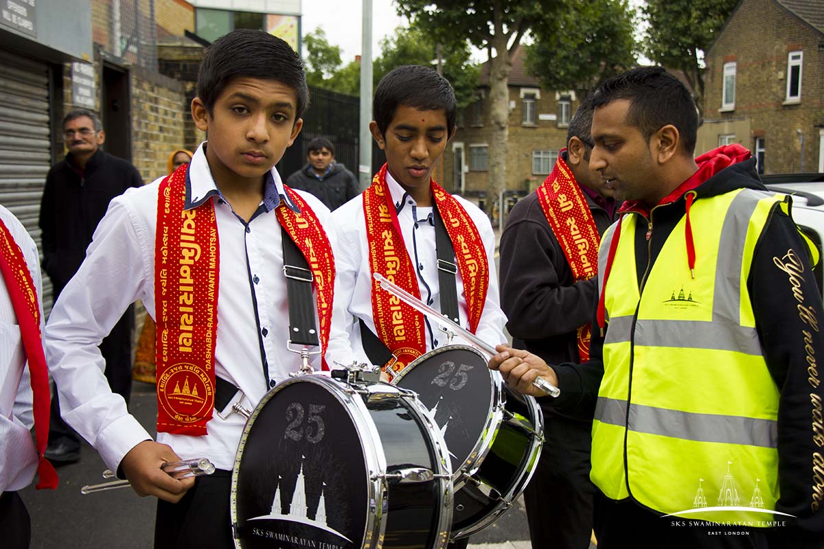 ©1987-2017 SKS Swaminarayan Temple East London